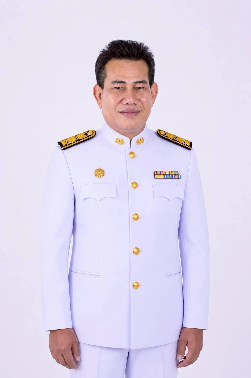 นายเสวตร ณัฏฐเดช